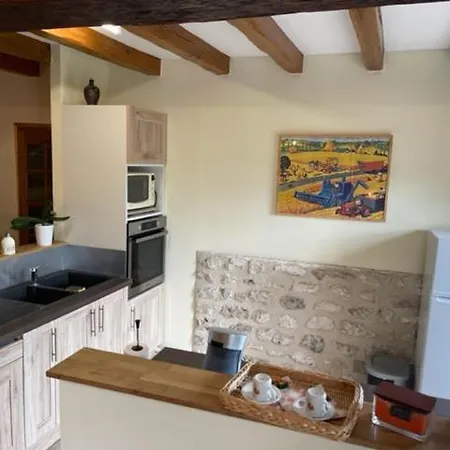 La Maison De Célestine Vernon (Eure)