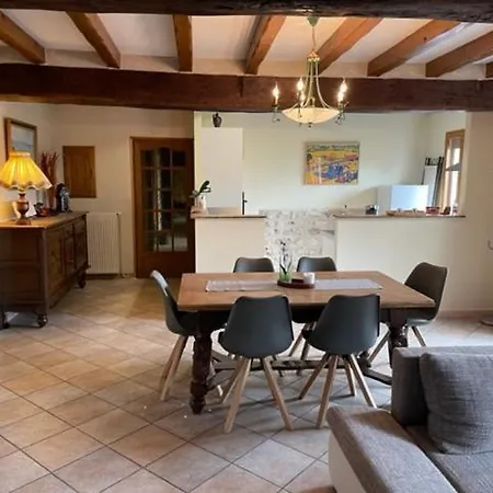 Semesterbostad La Maison De Celestine Vernon (Eure)