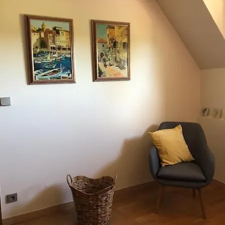 La Maison De Célestine Vernon (Eure)