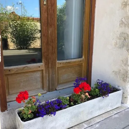 Semesterbostad La Maison De Celestine Vernon (Eure)